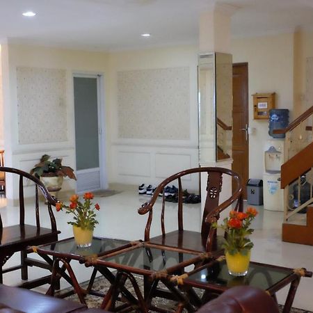Zen Boutique Syariah Hotel Джакарта Экстерьер фото