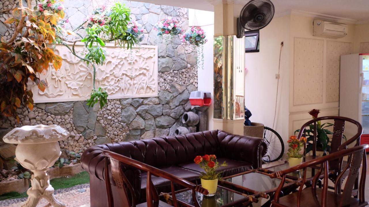 Zen Boutique Syariah Hotel Джакарта Экстерьер фото